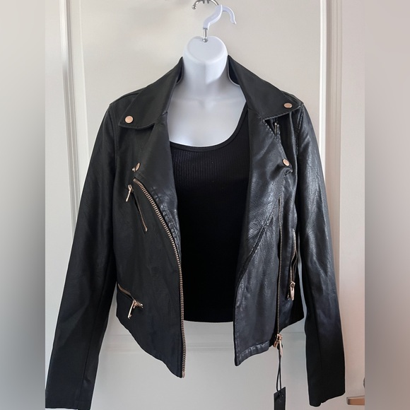 Leather jacket - Picture 1 of 2